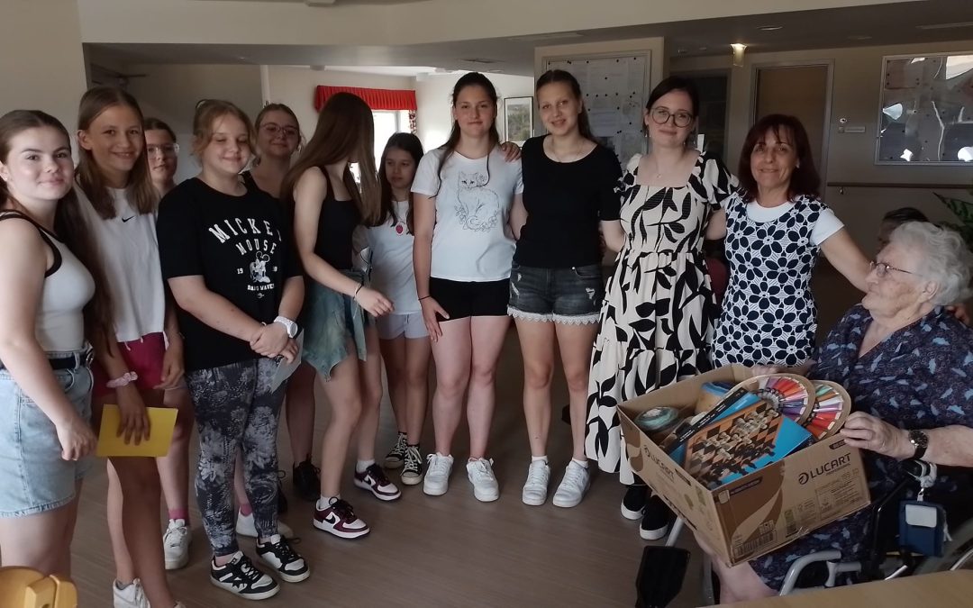 OBISK DOMA UPOKOJENCEV BREŽICE IN PREDAJA ZBRANIH SREDSTEV